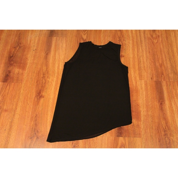 Black Asymmetric Tank Top - Picture 2 of 3